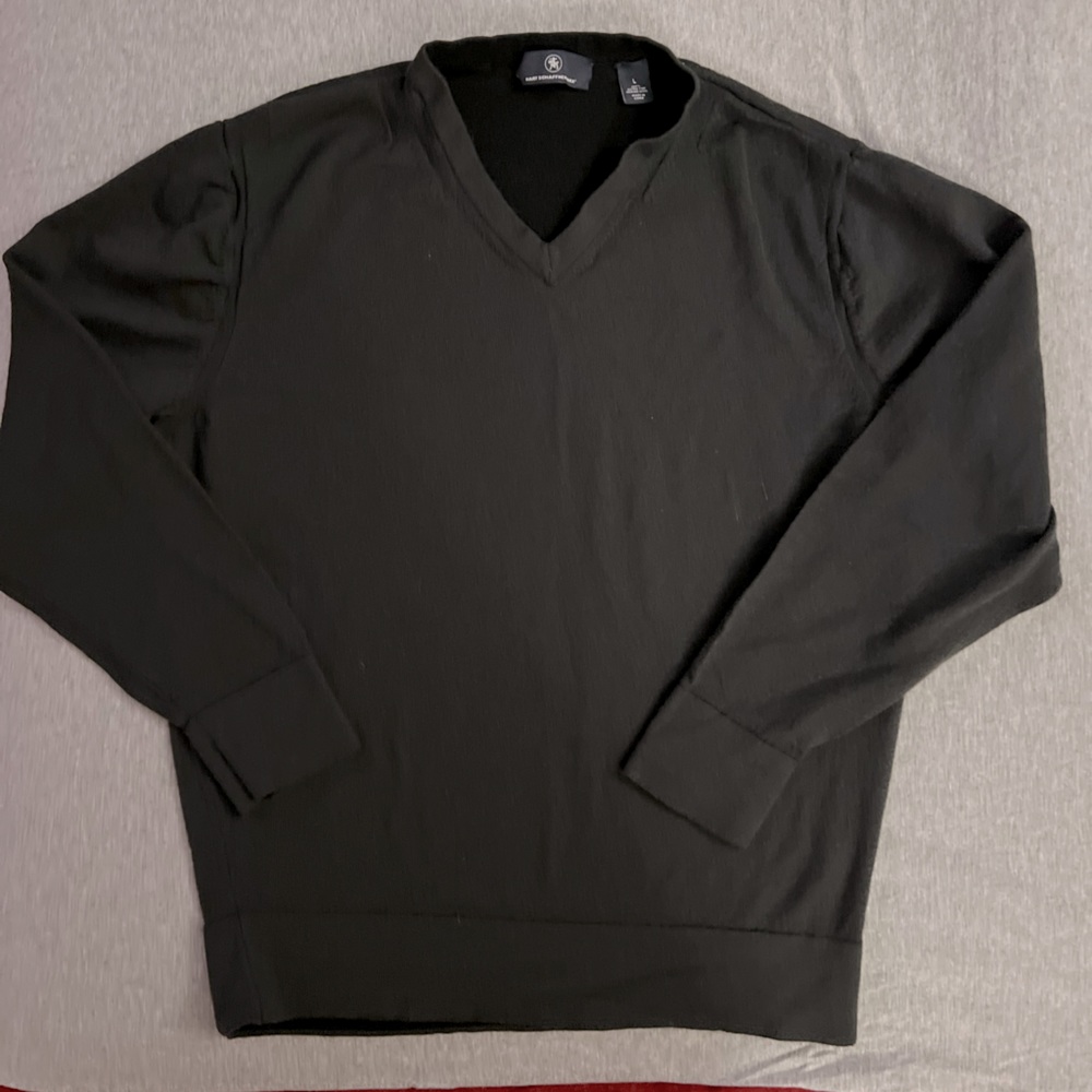 Hart Schaffner Marx Large Black Merino Wool V-Neck Sweater